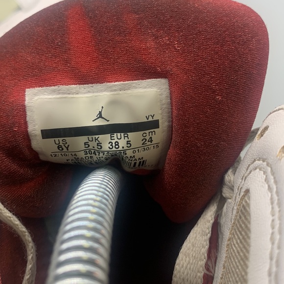 Nike Air Jordan 6 Retro Alternate Hare Size 6y GS - Picture 7 of 7